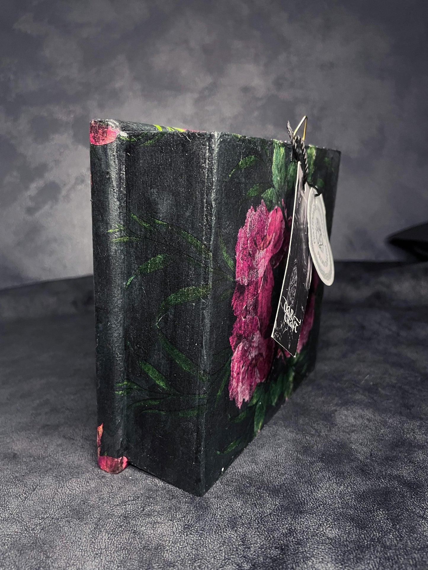 The Old Bobcat, Cabinet of Curiosities