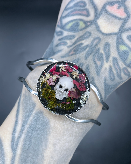Memento Mori Bloom Cuff