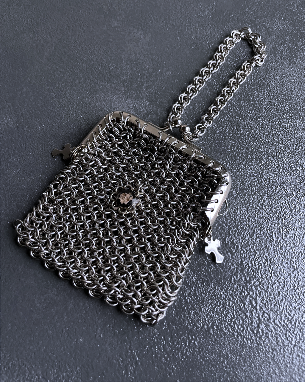 Tourniquet Purse