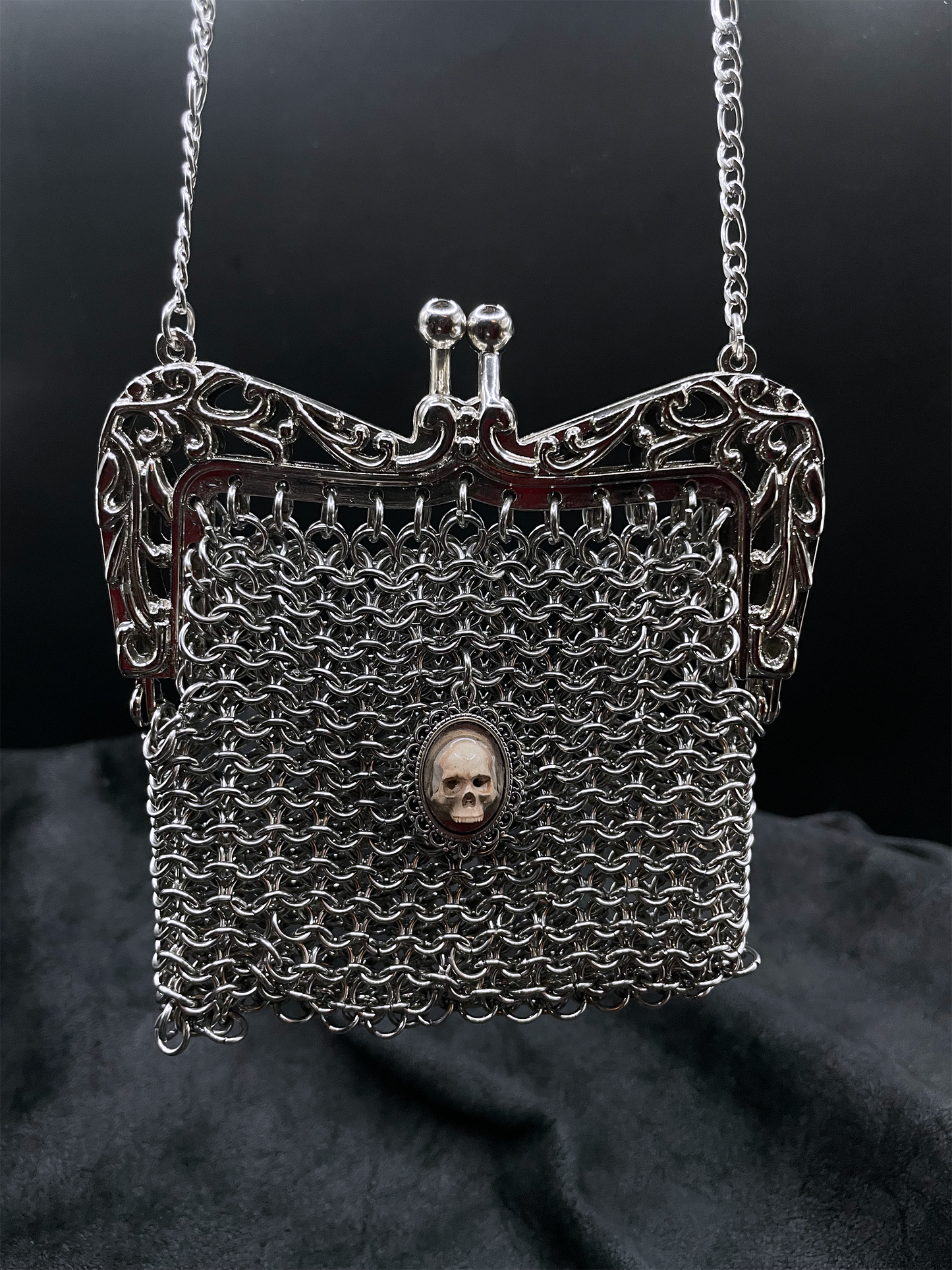 Grave Purse