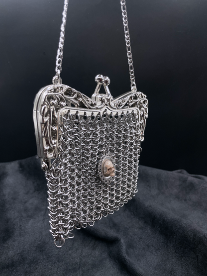Grave Purse