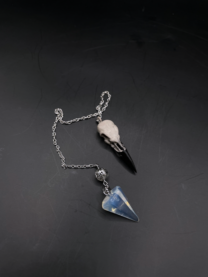 Pendulum White Glass Point
